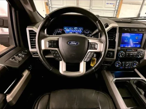 More photos of 2021 Ford F-250SD Lariat at Bob Ruth Ford Dillsburg, PA