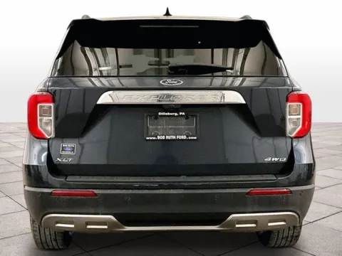 More photos of 2023 Ford Explorer XLT at Bob Ruth Ford Dillsburg, PA