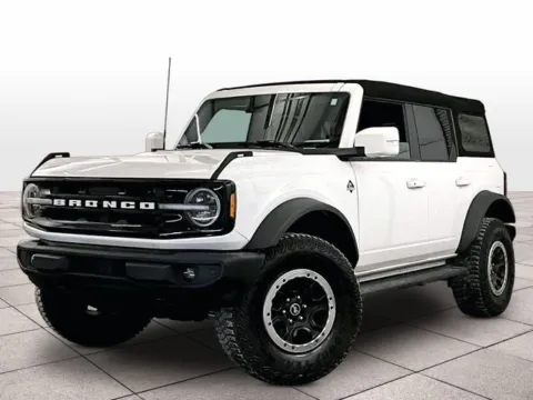 White 2023 Ford Bronco Outer Banks for sale in Dillsburg, PA