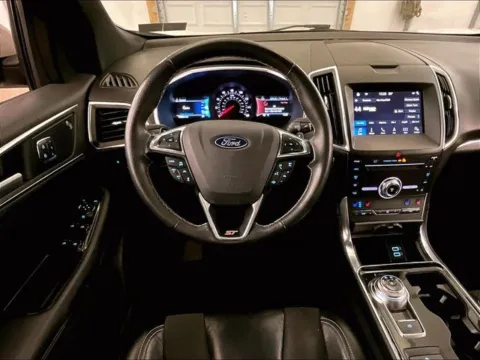 More photos of 2019 Ford Edge ST at Bob Ruth Ford Dillsburg, PA