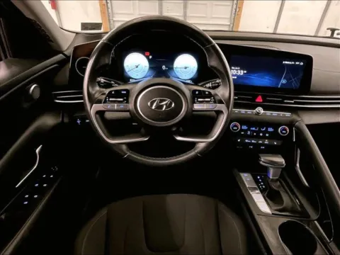 More photos of 2023 Hyundai Elantra SEL at Bob Ruth Ford Dillsburg, PA