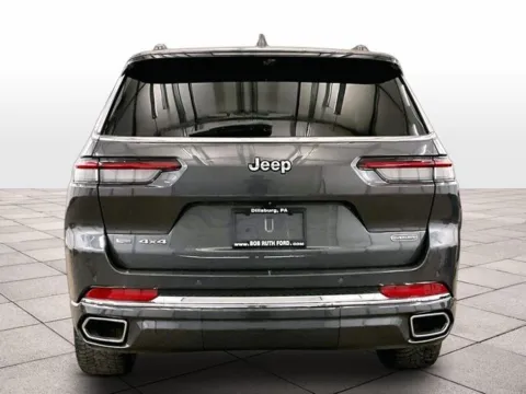 More photos of 2021 Jeep Grand Cherokee L Overland at Bob Ruth Ford Dillsburg, PA