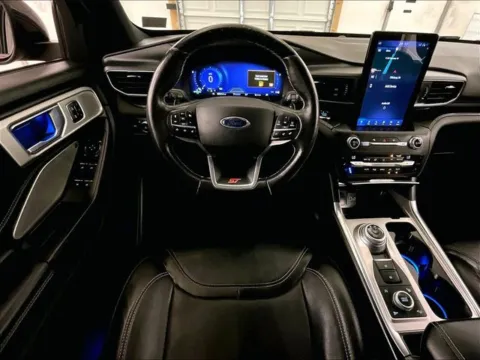 More photos of 2020 Ford Explorer ST at Bob Ruth Ford Dillsburg, PA