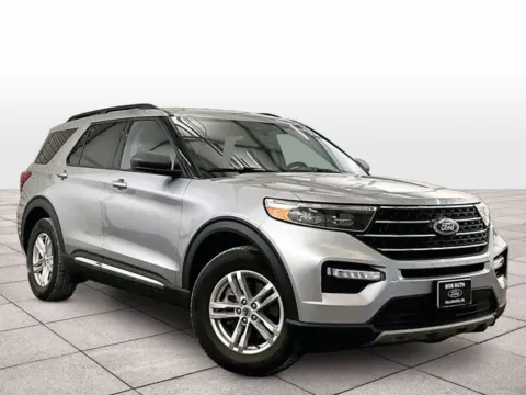 Photos of 2023 Ford Explorer XLT for sale in Dillsburg, PA at Bob Ruth Ford Dillsburg