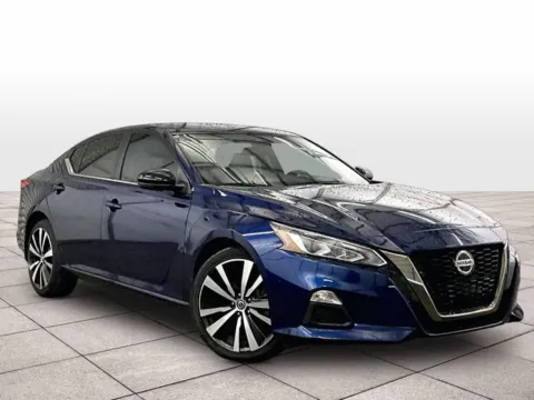 Photos of 2020 Nissan Altima 2.5 SR for sale in Dillsburg, PA at Bob Ruth Ford Dillsburg