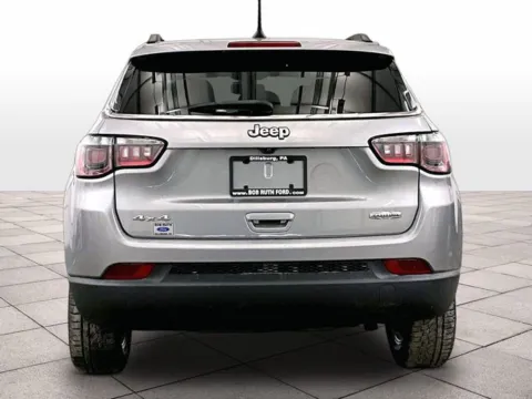More photos of 2021 Jeep Compass Latitude at Bob Ruth Ford Dillsburg, PA