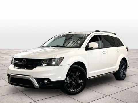 White 2019 Dodge Journey Crossroad for sale in Dillsburg, PA