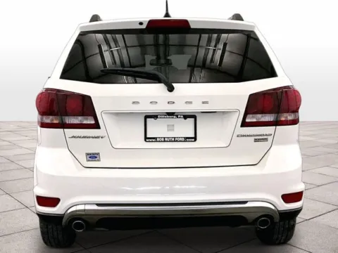 More photos of 2019 Dodge Journey Crossroad at Bob Ruth Ford Dillsburg, PA