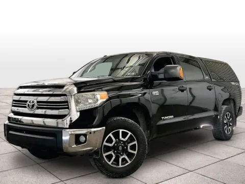 Black 2016 Toyota Tundra SR5 for sale in Dillsburg, PA