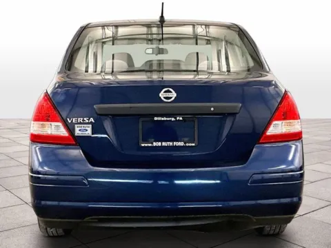 More photos of 2009 Nissan Versa 1.6 at Bob Ruth Ford Dillsburg, PA