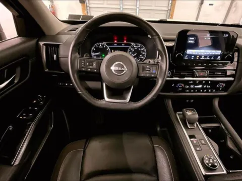 More photos of 2023 Nissan Pathfinder SL at Bob Ruth Ford Dillsburg, PA