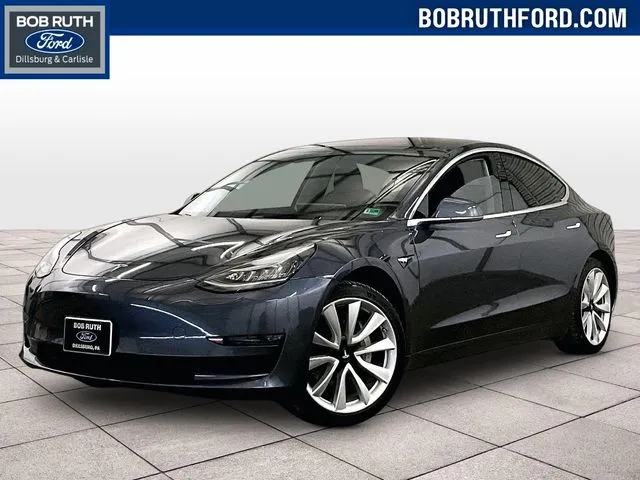 2018 Tesla Model 3 Long Range's photo
