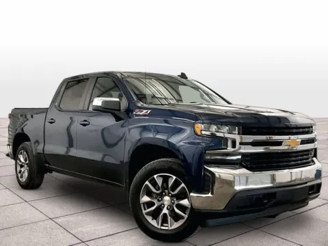 Photos of 2019 Chevrolet Silverado 1500 LT for sale in Dillsburg, PA at Bob Ruth Ford Dillsburg