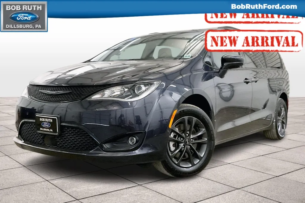 2020 Chrysler Pacifica Launch Edition for sale in Dillsburg, PA