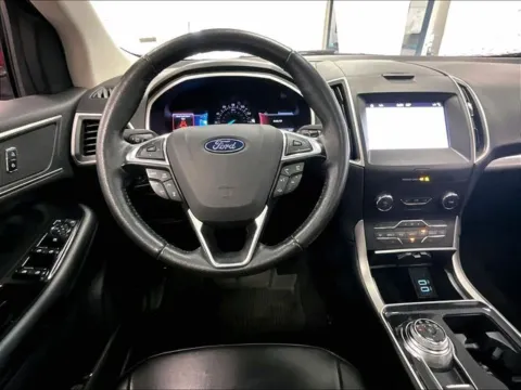 More photos of 2019 Ford Edge SEL at Bob Ruth Ford Dillsburg, PA