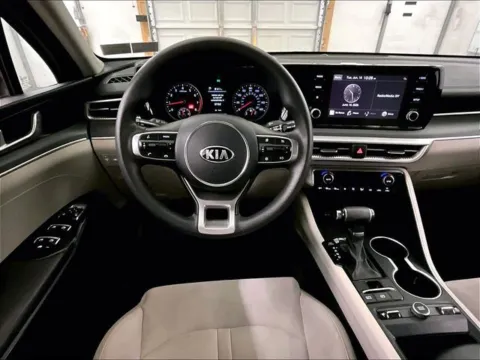 More photos of 2021 Kia K5 LXS at Bob Ruth Ford Dillsburg, PA