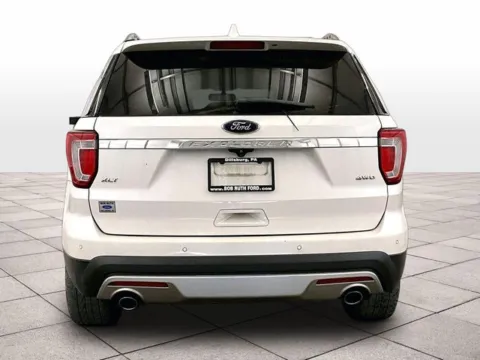 More photos of 2017 Ford Explorer XLT at Bob Ruth Ford Dillsburg, PA