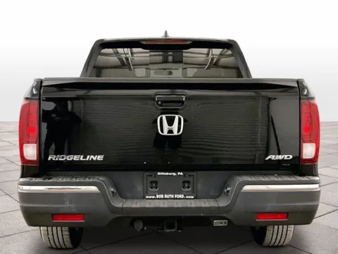 More photos of 2019 Honda Ridgeline RTL at Bob Ruth Ford Dillsburg, PA