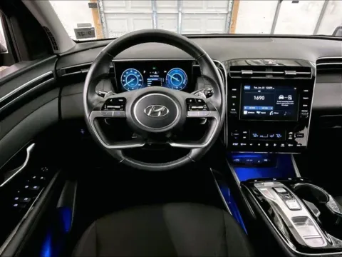 More photos of 2022 Hyundai Tucson Hybrid SEL Convenience at Bob Ruth Ford Dillsburg, PA