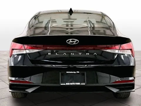 More photos of 2023 Hyundai Elantra SEL at Bob Ruth Ford Dillsburg, PA