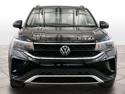 Another view of 2022 Volkswagen Taos 1.5T SE for sale in Dillsburg, PA at Bob Ruth Ford Dillsburg