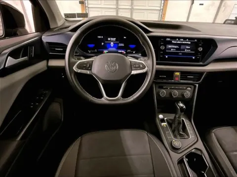 More photos of 2022 Volkswagen Taos 1.5T SE at Bob Ruth Ford Dillsburg, PA
