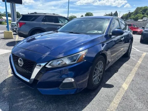 Another view of 2020 Nissan Altima 2.5 S for sale in Dillsburg, PA at Bob Ruth Ford Dillsburg