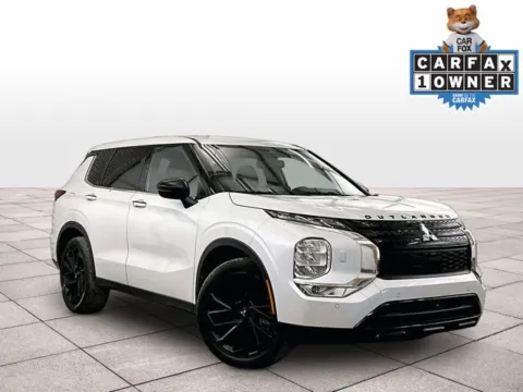 Photos of 2023 Mitsubishi Outlander SE Black Edition for sale in Dillsburg, PA at Bob Ruth Ford Dillsburg