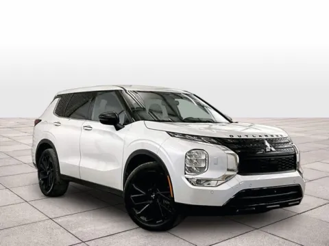 Photos of 2023 Mitsubishi Outlander SE Black Edition for sale in Dillsburg, PA at Bob Ruth Ford Dillsburg