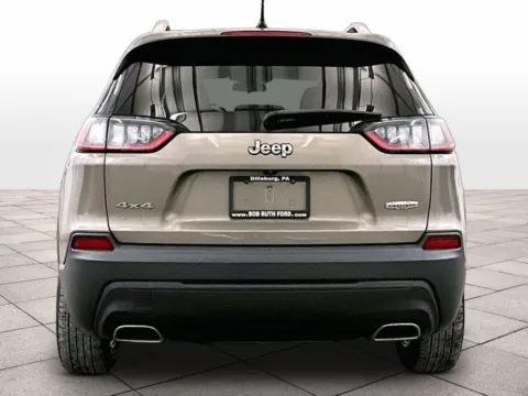 More photos of 2019 Jeep Cherokee Latitude at Bob Ruth Ford Dillsburg, PA