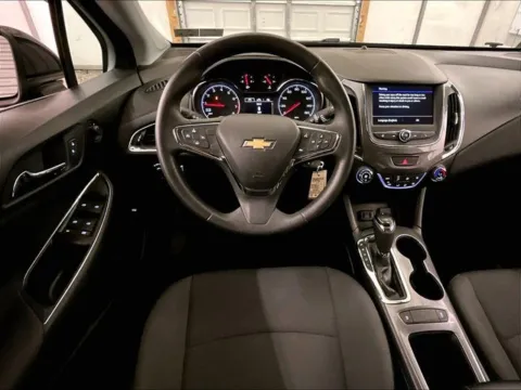 More photos of 2019 Chevrolet Cruze LT at Bob Ruth Ford Dillsburg, PA