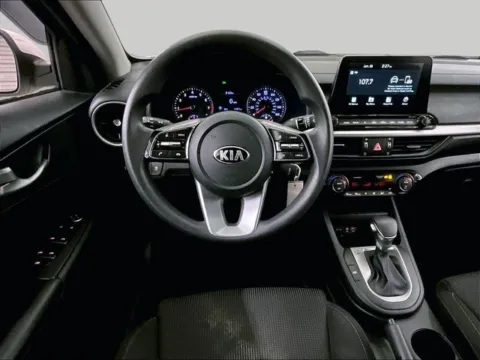 More photos of 2019 Kia Forte LXS at Bob Ruth Ford Dillsburg, PA