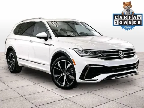 Photos of 2024 Volkswagen Tiguan 2.0T SEL R-Line for sale in Dillsburg, PA at Bob Ruth Ford Dillsburg