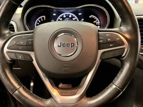 More photos of 2021 Jeep Grand Cherokee Laredo E at Bob Ruth Ford Dillsburg, PA