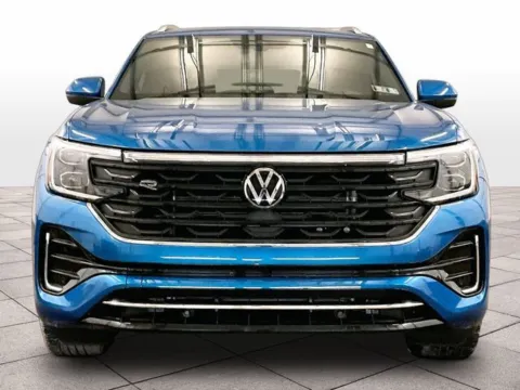 Another view of 2024 Volkswagen Atlas Cross Sport 2.0T SEL R-Line for sale in Dillsburg, PA at Bob Ruth Ford Dillsburg