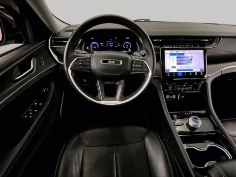 More photos of 2022 Jeep Grand Cherokee L Limited at Bob Ruth Ford Dillsburg, PA