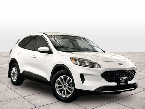 Photos of 2020 Ford Escape SE for sale in Dillsburg, PA at Bob Ruth Ford Dillsburg