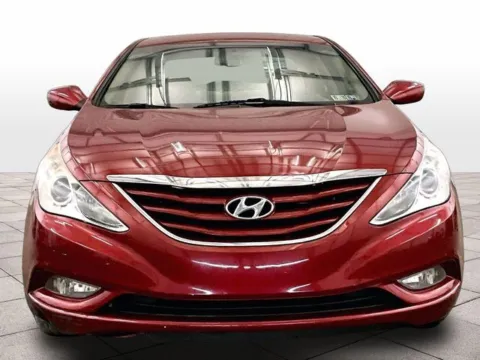 More photos of 2013 Hyundai Sonata GLS at Bob Ruth Ford Dillsburg, PA
