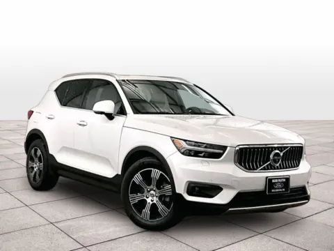 Photos of 2021 Volvo XC40 T5 Inscription for sale in Dillsburg, PA at Bob Ruth Ford Dillsburg