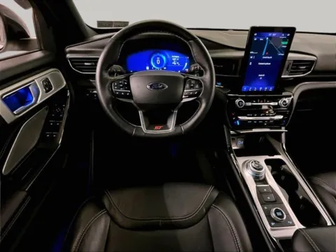 More photos of 2022 Ford Explorer ST at Bob Ruth Ford Dillsburg, PA