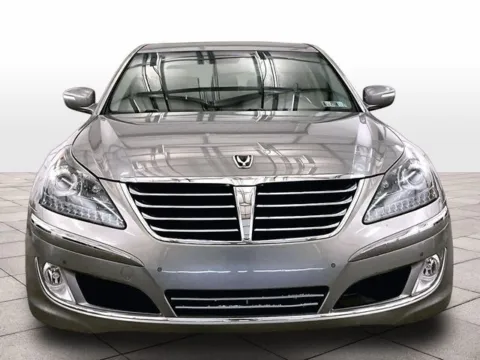 More photos of 2012 Hyundai Equus Signature at Bob Ruth Ford Dillsburg, PA