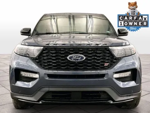 More photos of 2021 Ford Explorer ST at Bob Ruth Ford Dillsburg, PA