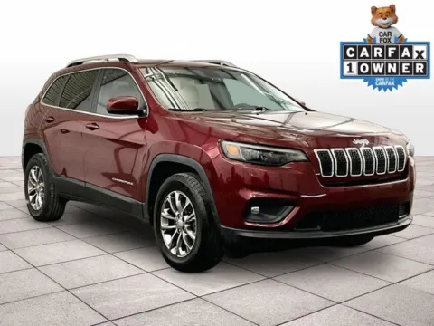 Photos of 2019 Jeep Cherokee Latitude Plus for sale in Dillsburg, PA at Bob Ruth Ford Dillsburg
