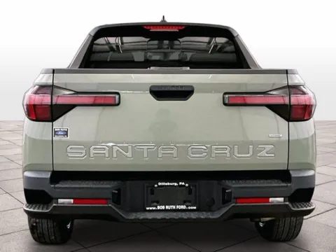More photos of 2023 Hyundai Santa Cruz SEL at Bob Ruth Ford Dillsburg, PA