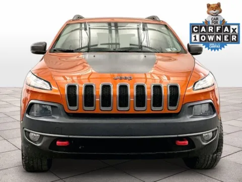 More photos of 2015 Jeep Cherokee Trailhawk at Bob Ruth Ford Dillsburg, PA