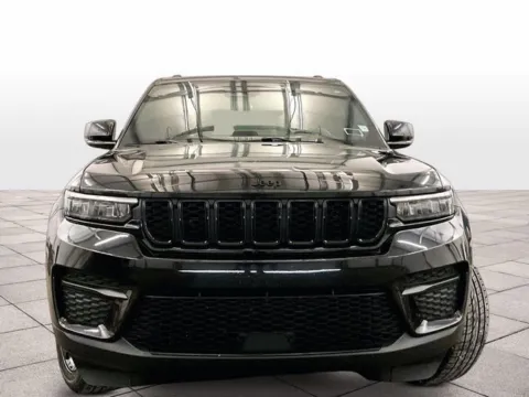 Another view of 2023 Jeep Grand Cherokee Altitude X for sale in Dillsburg, PA at Bob Ruth Ford Dillsburg