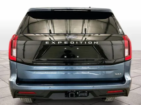 More photos of 2027 Ford Expedition Max Active at Bob Ruth Ford Dillsburg, PA