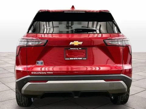 More photos of 2025 Chevrolet Equinox LT at Bob Ruth Ford Dillsburg, PA