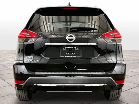 More photos of 2017 Nissan Rogue S at Bob Ruth Ford Dillsburg, PA