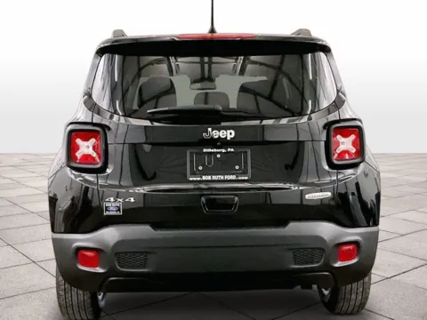 More photos of 2020 Jeep Renegade Latitude at Bob Ruth Ford Dillsburg, PA